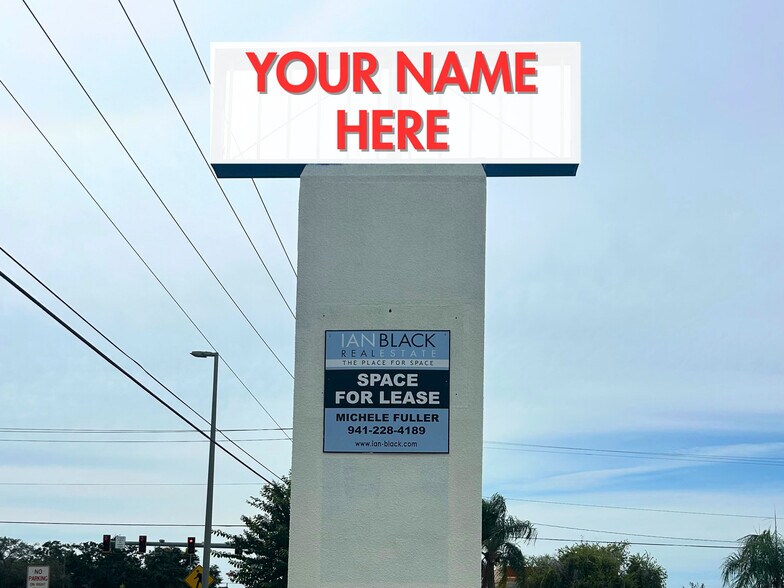 More Photos Of 1210 10th St E, Palmetto Freestanding For Lease