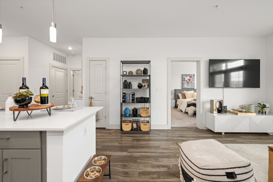 More Photos Of 145 New Bern St, Charlotte Apartments For Lease