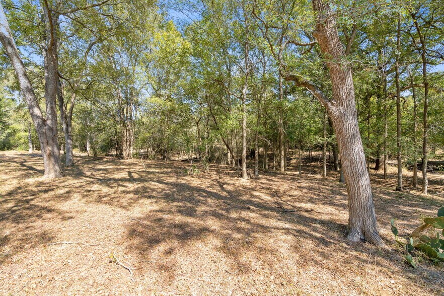 More Photos Of 5501 Old Colony Line Rd, Lockhart Land For Sale