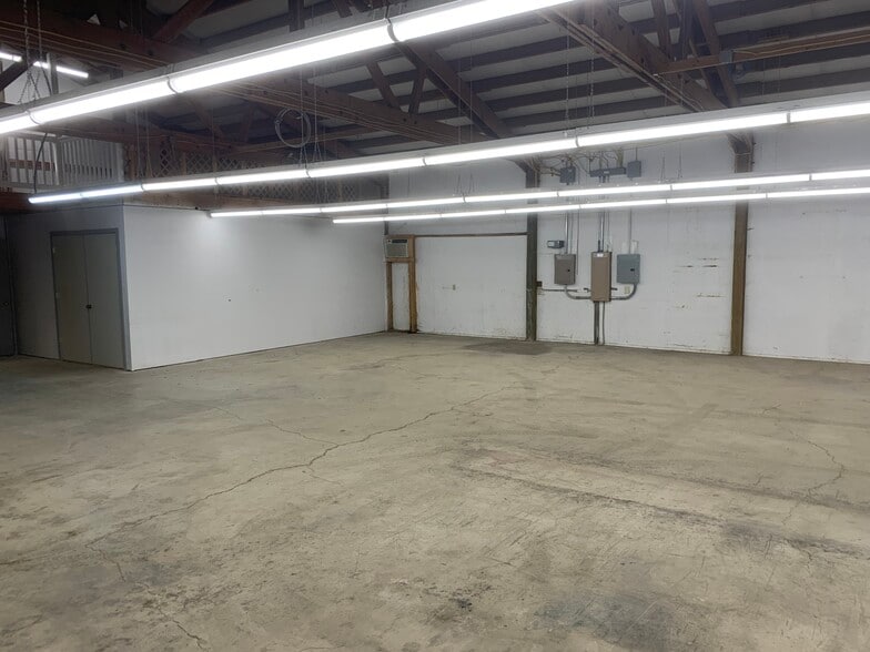 More Photos Of 510 E 5th Ave, Post Falls Freestanding For Lease