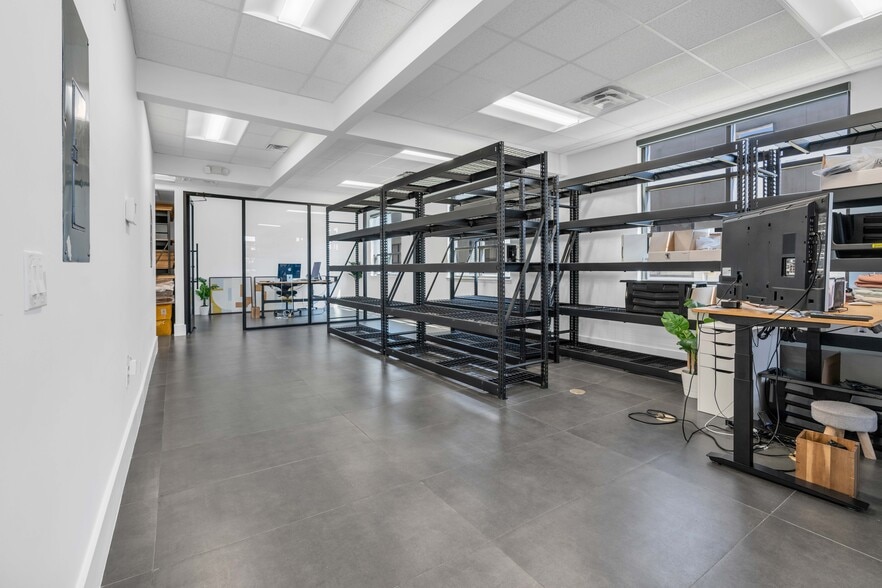 More Photos Of 8118 Fry Rd, Cypress Office For Sale