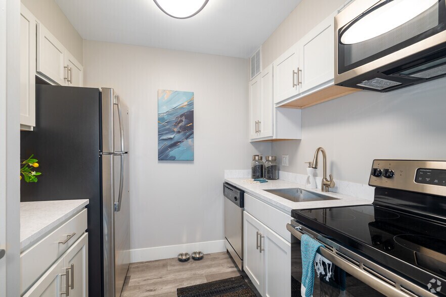 More Photos Of 1801 E 12th St, Cleveland Apartments For Lease