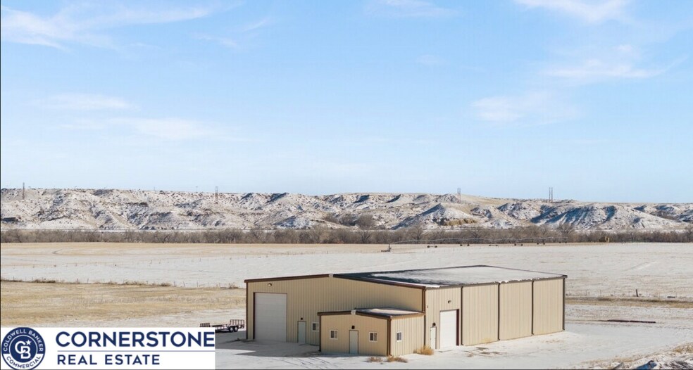 More Photos Of 214 Jon St, Glenrock Industrial For Sale