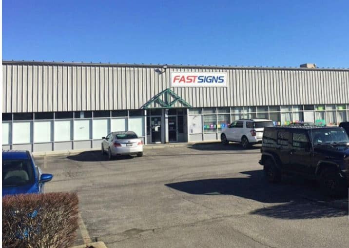 Primary Photo Of 6981 Southern Blvd, Boardman Light Manufacturing For Lease