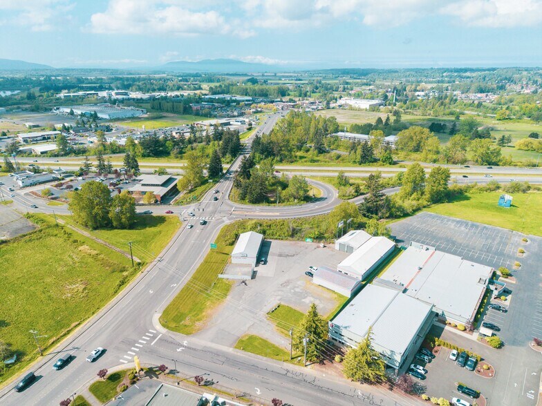 More Photos Of 5709 Barrett Rd, Ferndale Warehouse For Lease