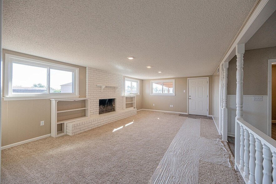More Photos Of 1405 Garden City Hwy, Midland Office Residential For Sale