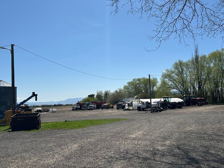 More Photos Of 63444 Highway 237, La Grande Land For Sale