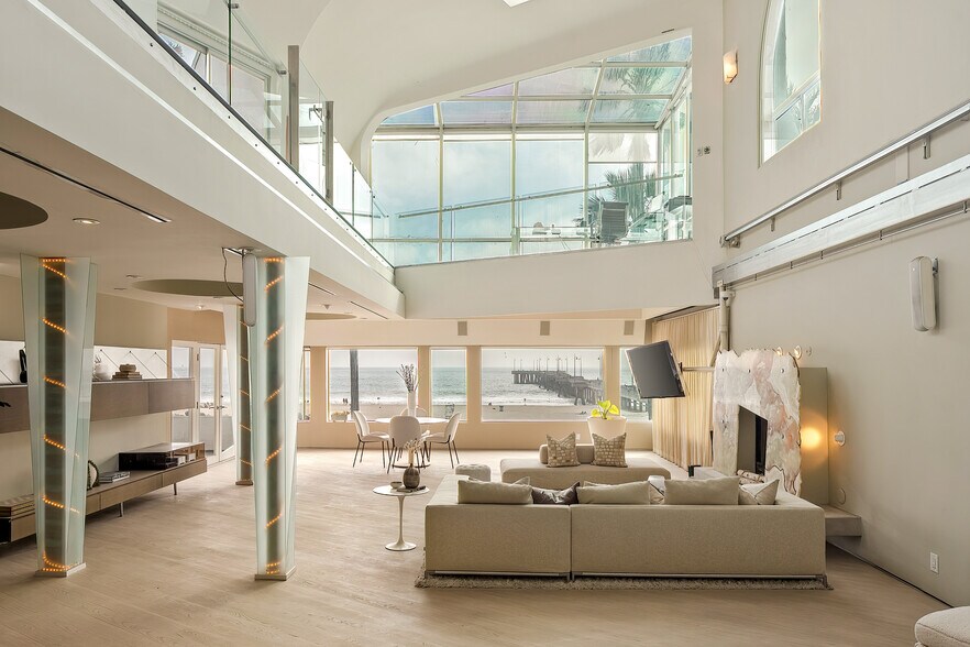 More Photos Of 3111 Ocean Front Walk, Marina Del Rey Apartments For Sale