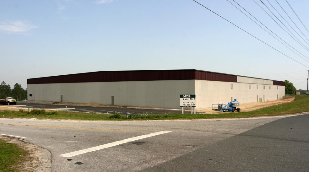 More Photos Of 20004 O'Brien Rd, Groveland Warehouse For Sale