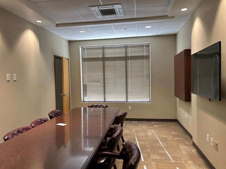 More Photos Of 310 Billingsly Ct, Franklin Medical For Sale