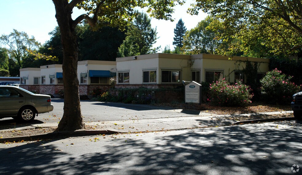 More Photos Of 170 Sotoyome St, Santa Rosa Medical For Sale
