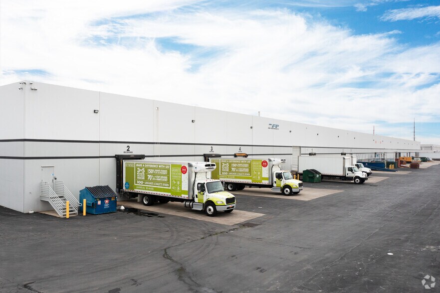 More Photos Of 3005-3099 S 1030 W, South Salt Lake Warehouse For Lease