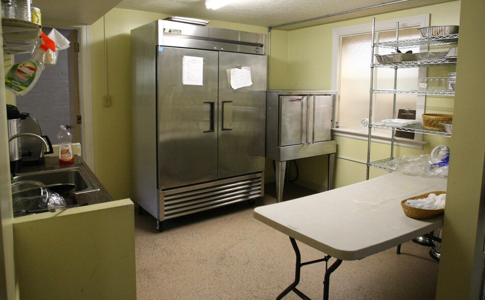 More Photos Of 10909 Chippewa Rd, Brecksville Religious Facility For Sale