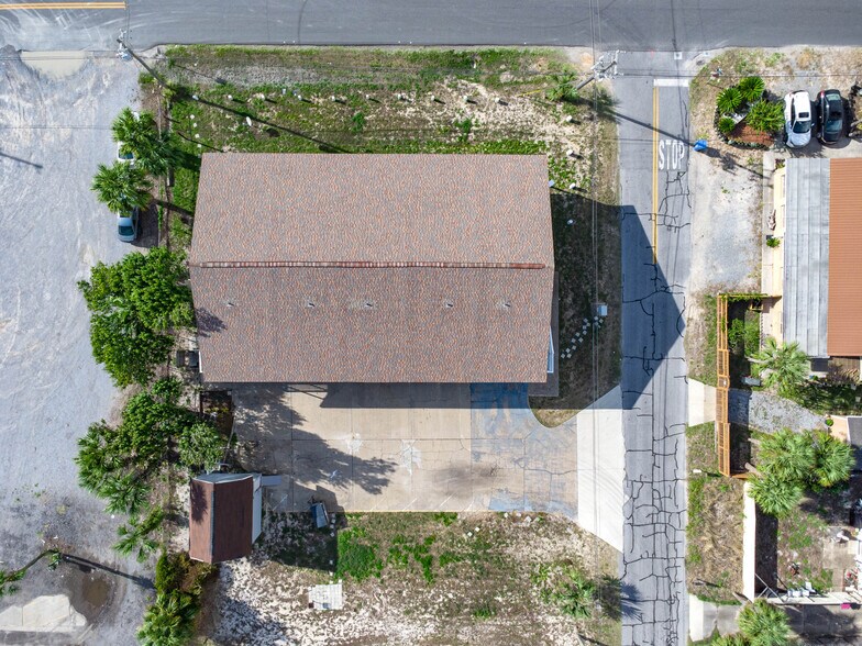 More Photos Of 4021 Dolphin Dr, Panama City Apartments For Sale