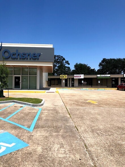 More Photos Of 4101-4115 Jefferson Hwy, New Orleans Unknown For Lease