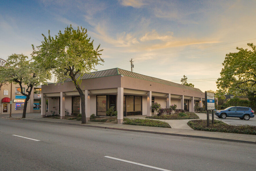 Primary Photo Of 1048 El Camino Real, Redwood City Medical For Lease