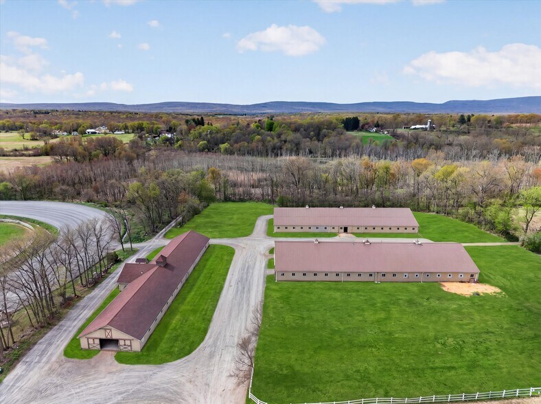 More Photos Of 261 Bullville Rd, Montgomery Horse Stables For Sale