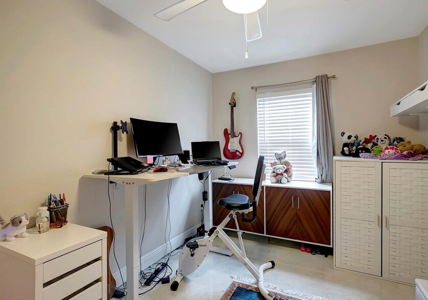 More Photos Of 8413 N Hamner Ave, Tampa Apartments For Sale