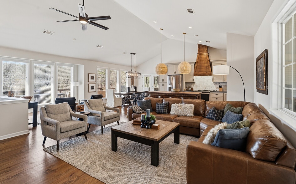 More Photos Of 402 Cliffside dr, Titus Land For Sale