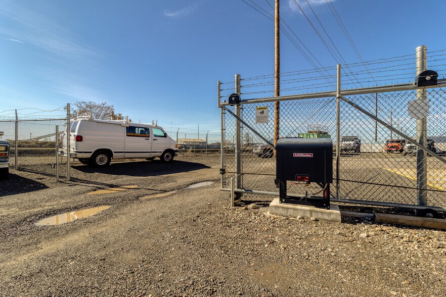 More Photos Of 618 Industrial Ct, Walla Walla Warehouse For Sale