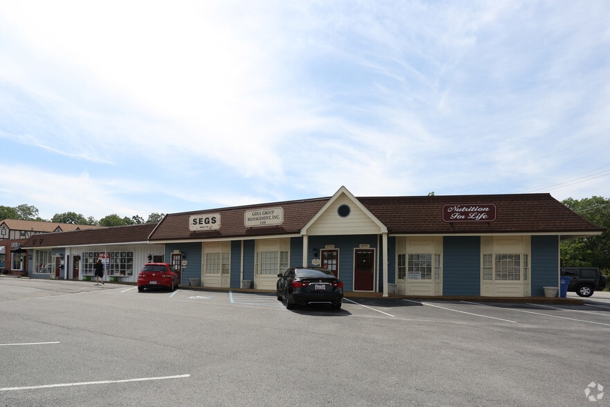 More Photos Of 6400-6406 E Brainerd Rd, Chattanooga Office For Lease