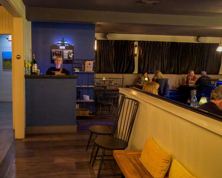 More Photos Of 300 E Main St, Johnson City Restaurant For Sale