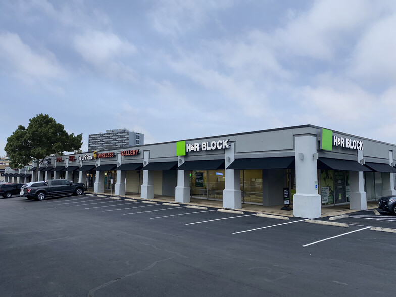 Primary Photo Of 7101-7123 San Pedro Ave, San Antonio General Retail For Lease