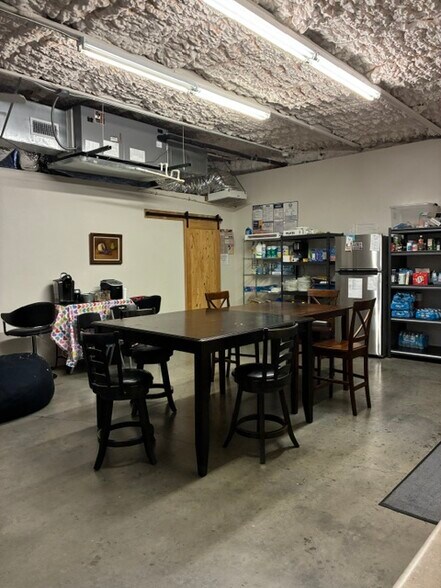 More Photos Of 19059 State Highway 274, Kemp Warehouse For Sale