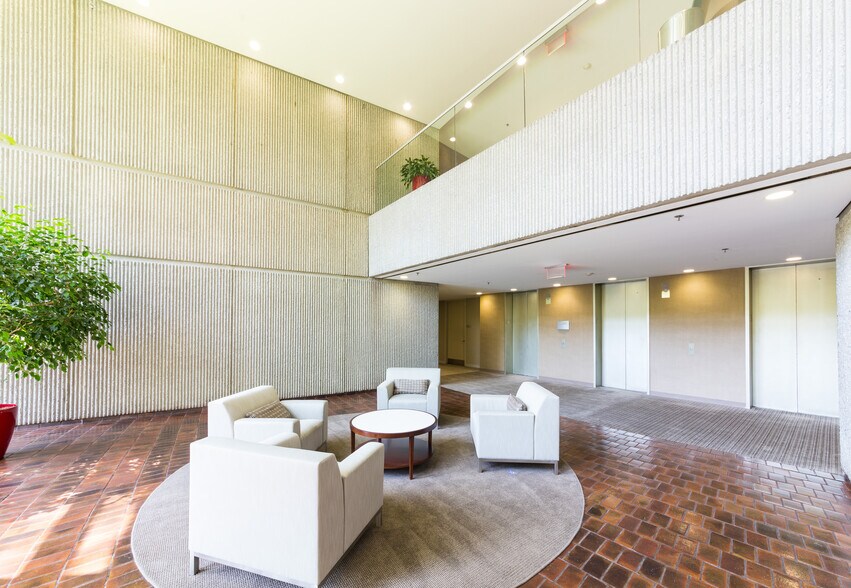 More Photos Of 2801 Buford Hwy NE, Atlanta Unknown For Lease