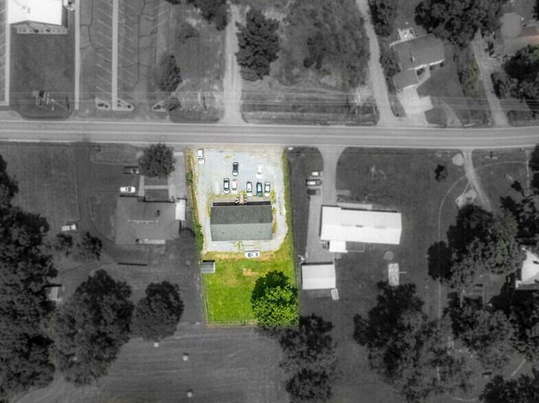 More Photos Of 3411 W Walnut St, Johnson City Apartments For Sale