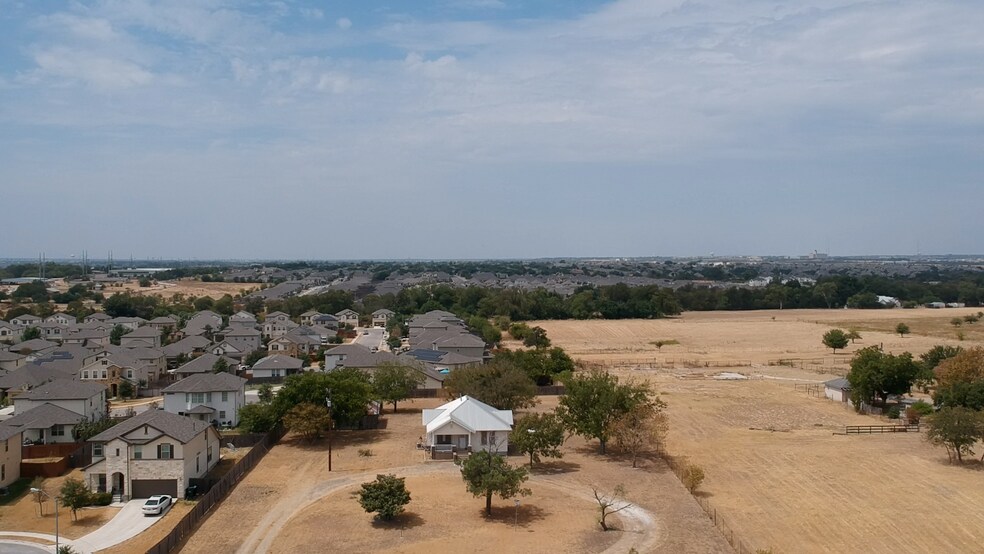 More Photos Of 8076 County Road 110, Round Rock Land For Sale