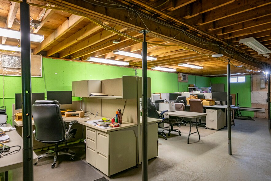 More Photos Of 784 Memorial Hwy, Oley Industrial For Sale