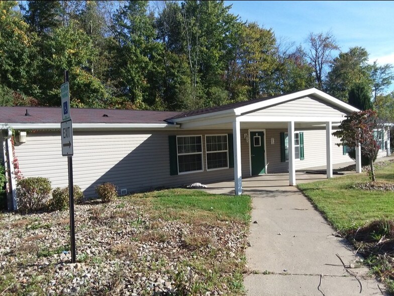 Primary Photo Of 599 Norwood Dr, Wampum Skilled Nursing Facility For Sale