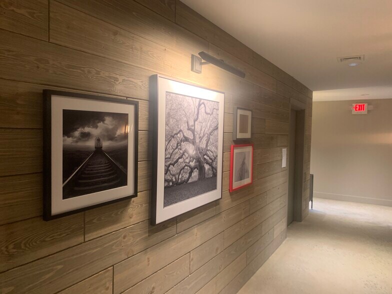 More Photos Of 2 Depot Plz, Bedford Hills Medical For Lease