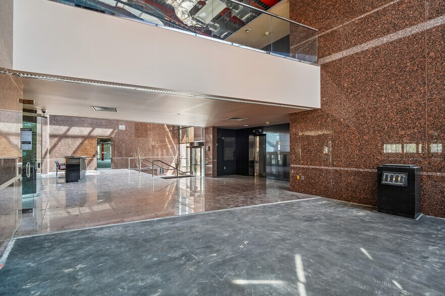 More Photos Of 1000 Sylvan Ave, Englewood Cliffs Office For Sale