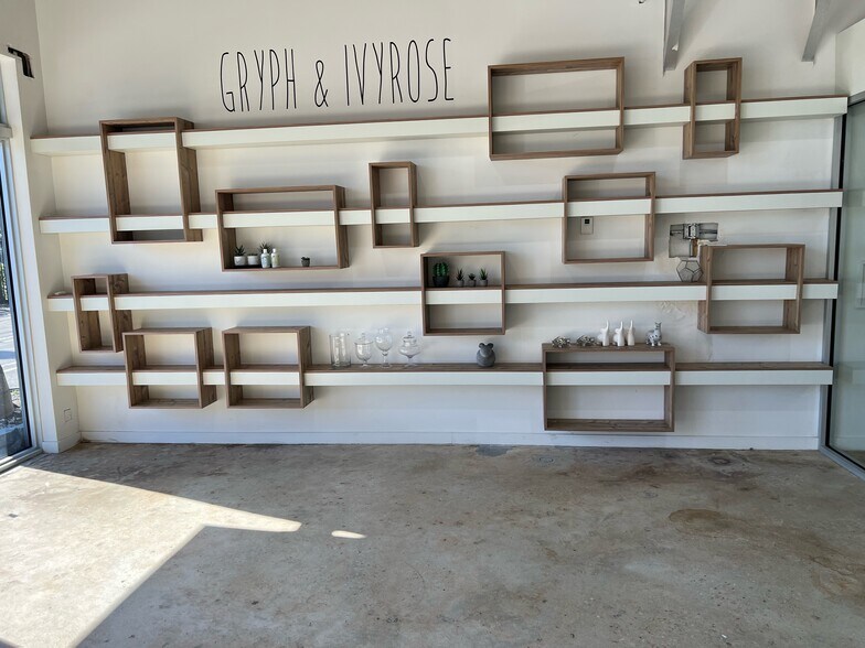 More Photos Of 263 NE 61st St, Miami Office For Lease