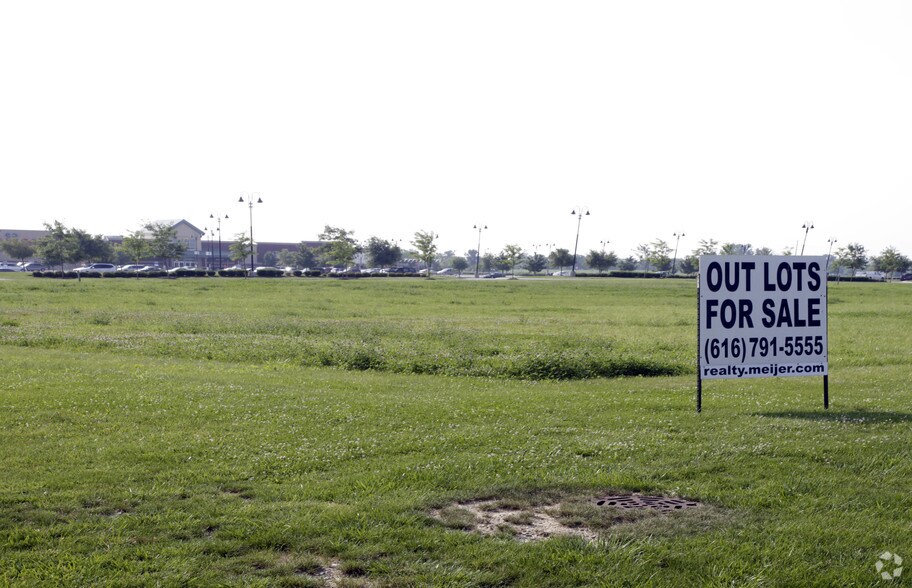 More Photos Of 8300 Meijer Dr, Canal Winchester Land For Lease