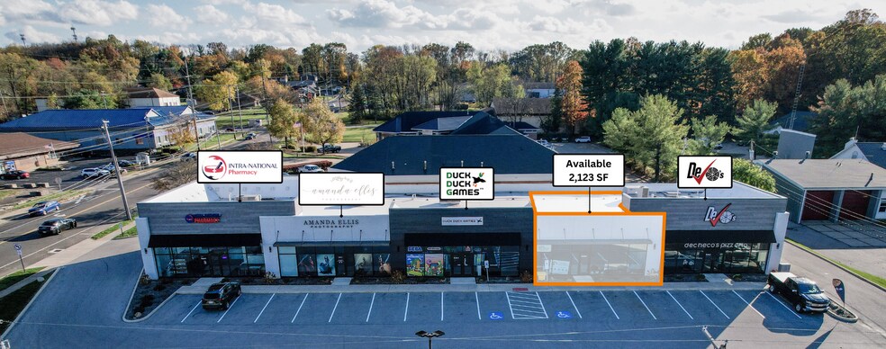 More Photos Of 9 S Main St, Munroe Falls Storefront Retail Office For Lease