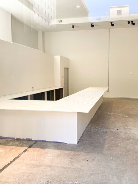 More Photos Of 629 E Main St, Richmond Apartments For Lease