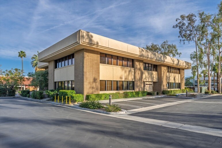 Primary Photo Of 1401 N Palm Canyon Dr, Palm Springs Medical For Lease