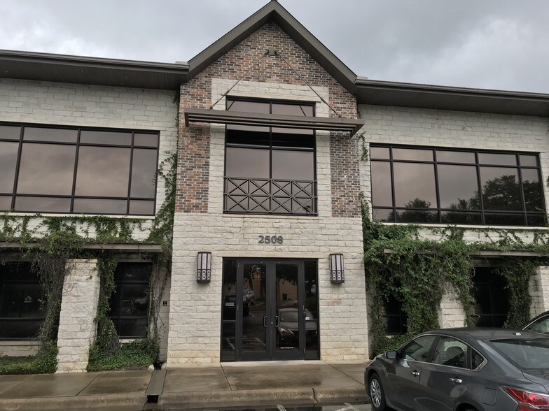 More Photos Of 2508 Ashley Worth Blvd, Austin Medical For Lease