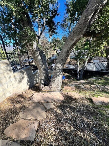 More Photos Of 10200 Willow Springs Lane, Sunland Land For Sale