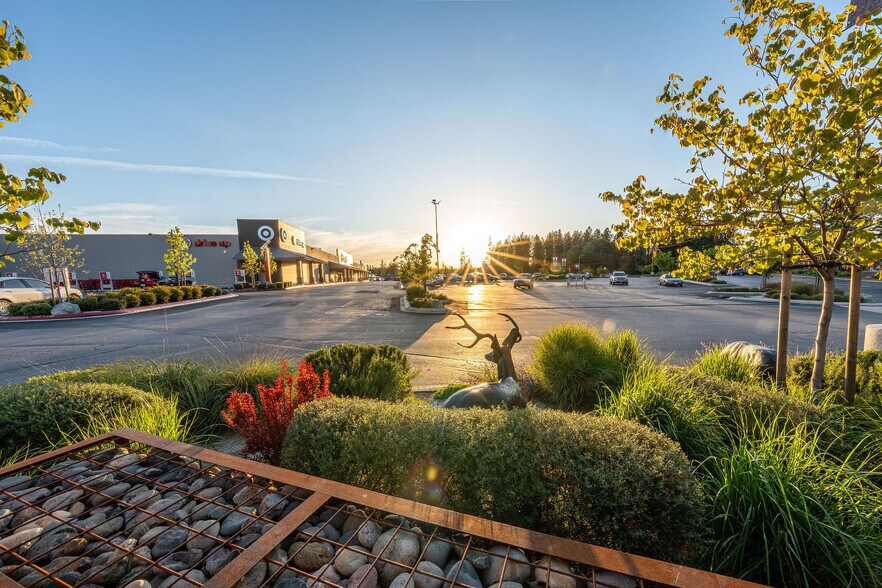 More Photos Of 111 W McKnight Way, Grass Valley Unknown For Lease