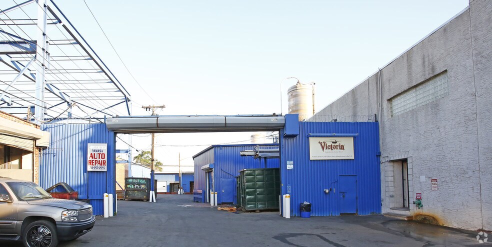 More Photos Of 443 E 100th St, Brooklyn Manufacturing For Sale