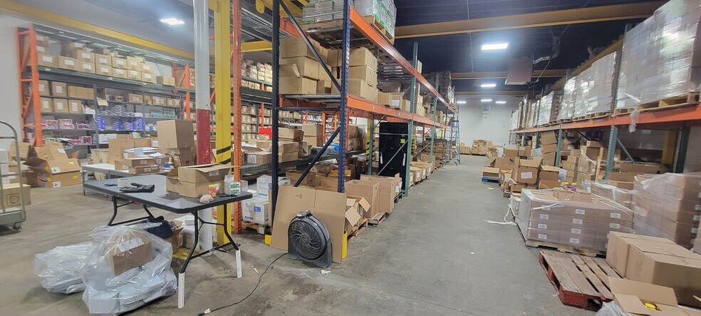 More Photos Of 17 Jackson St, Freehold Warehouse For Sale