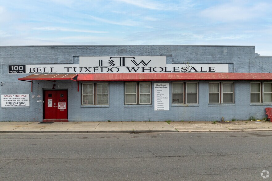More Photos Of 100 Ward Ave, Trenton Showroom For Sale