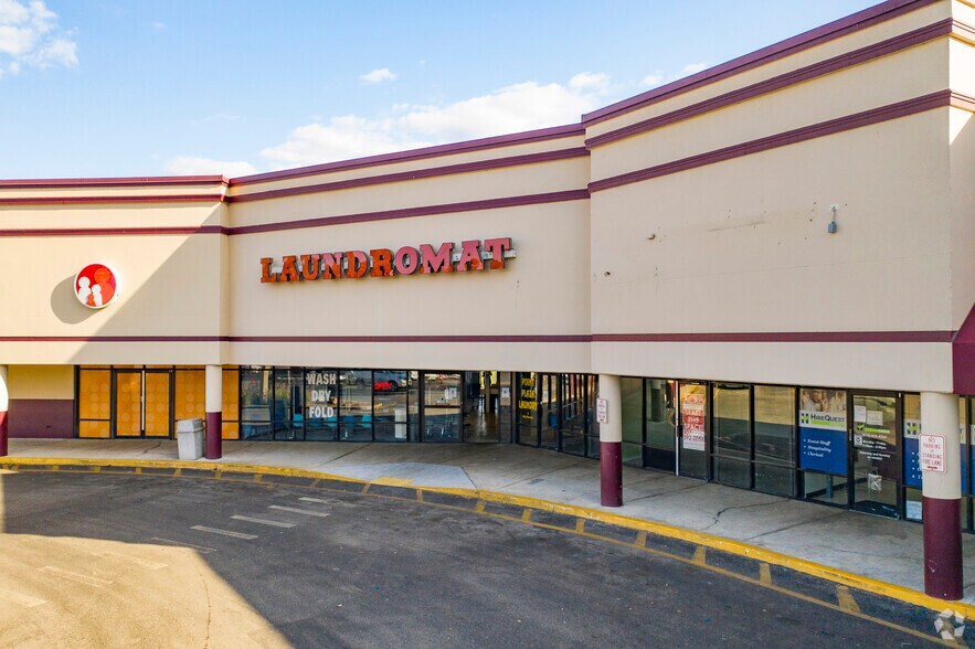 More Photos Of 8707-8771 Temple Terrace Hwy, Temple Terrace Unknown For Lease