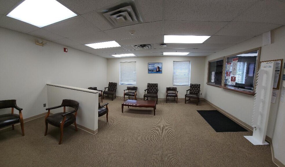 More Photos Of 140 Boulevard, Washington Medical For Lease