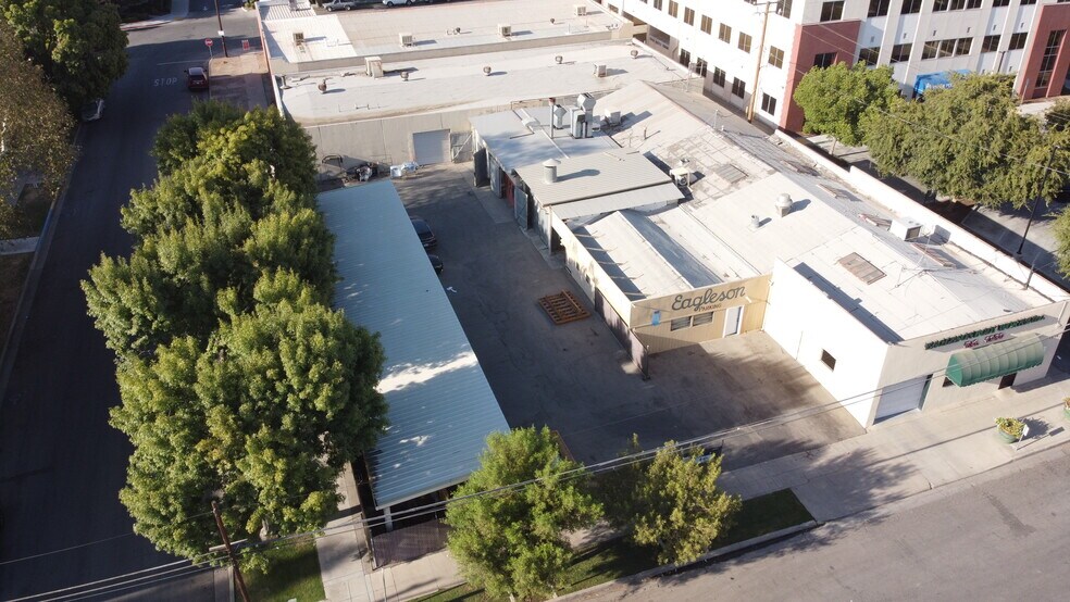 More Photos Of , Bakersfield General Retail For Sale