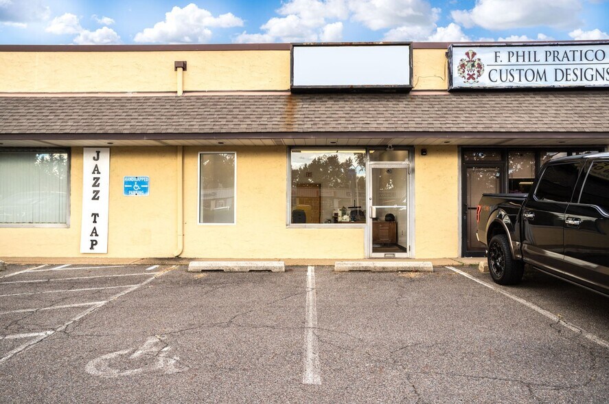 Primary Photo Of 536 Highway 33, Hamilton Storefront Retail Office For Lease